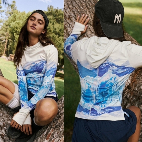 Free People Huddle Printed Hooded Layer Pullover - Picture 2 of 6